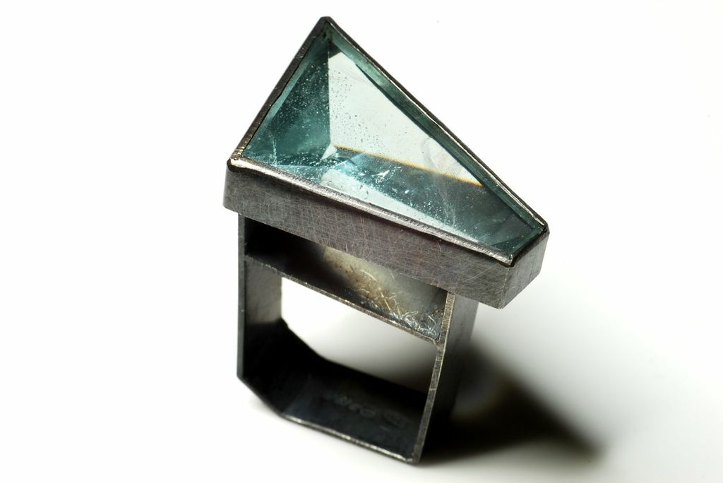 CraftLeeds's tweet photo. Our stunning #jewellery shows should inspire your #Christmas shopping this year #leeds https://t.co/MU8PsJVHVk
