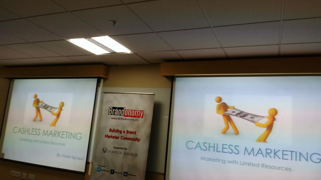 brndonomy's tweet photo. #cashlessmarketing session at @mime @brndonomy @SponsorSource  @BHIVE_Workspace @Dazeinfo https://t.co/PCVdEGQMzv