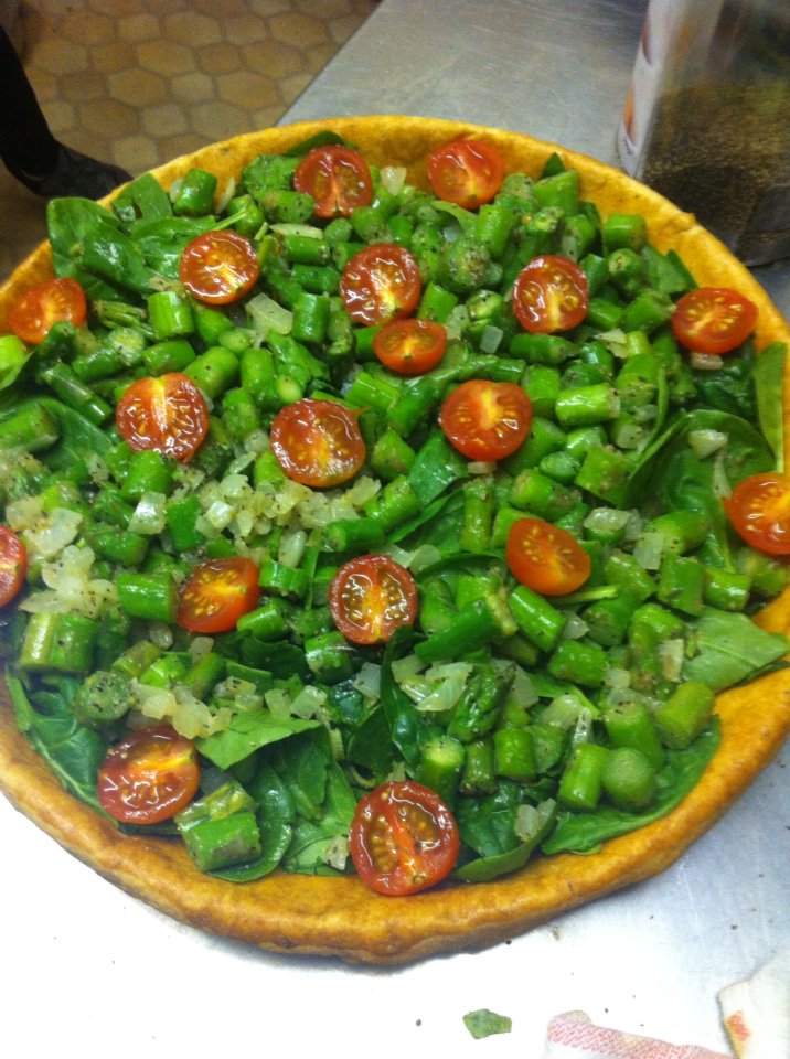 EvotradeBath's tweet photo. Wow, only the very freshest ingredients go into the dishes @Bluequailsdeli. #Bath #BestofBath #greatoliveoil #food https://t.co/mHgmPZNegr