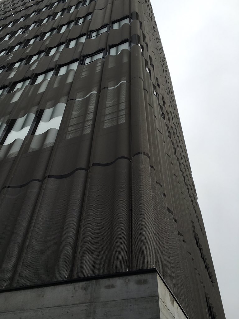 bh_sb's tweet photo. Today lecture at CAS Digital Typography #zhdk #josefrenner #websites #programming https://t.co/1cothiQBWn