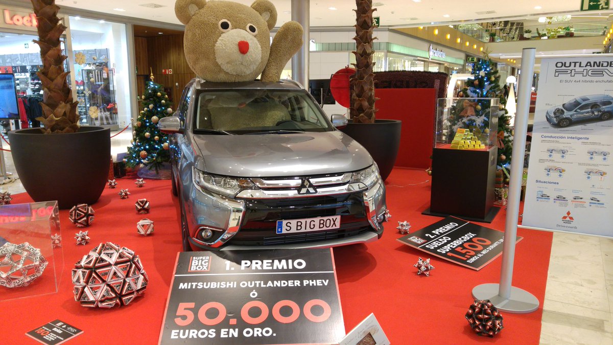 SoydeZaragoza's tweet image. El día 22 con la lotería de #Navidad se sortea la @superbigbox 2015 hecha por zaragozanos superbigbox.es