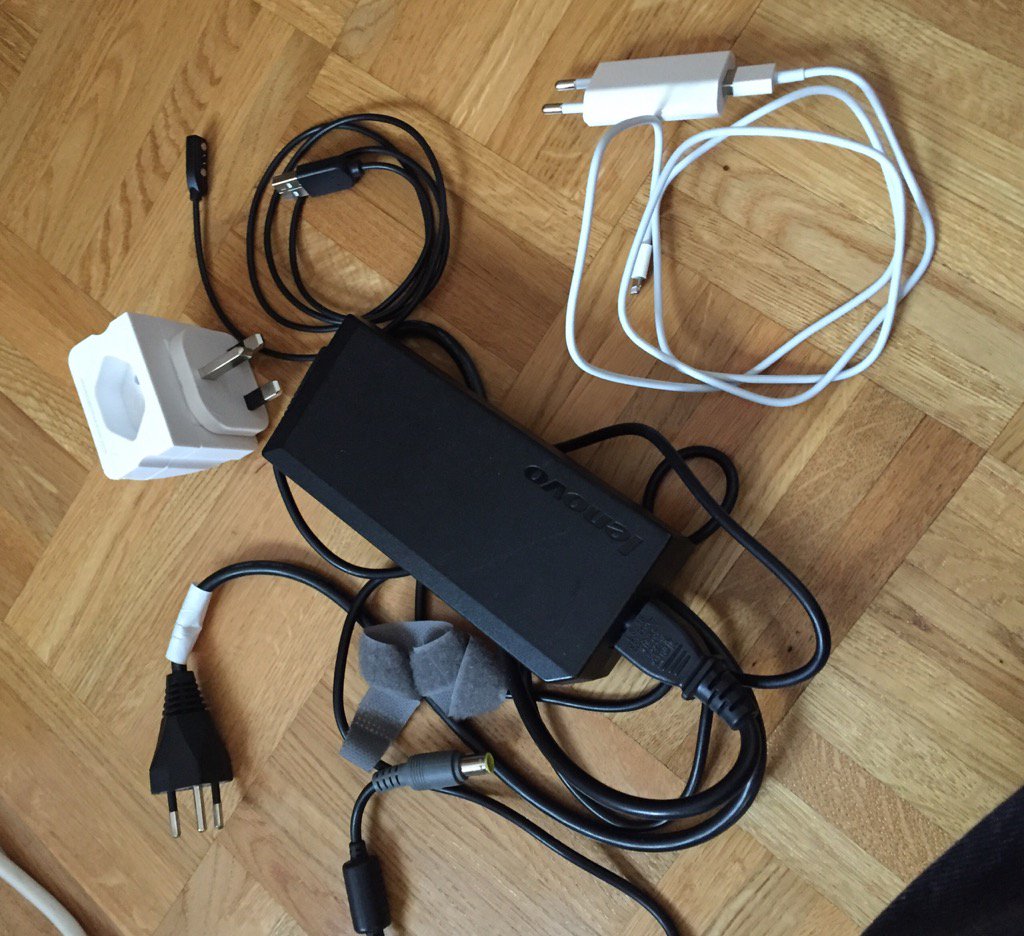 FranckPachot's tweet photo. Ok that should be enough #ImPlugged https://t.co/2tfOQUeIIw
