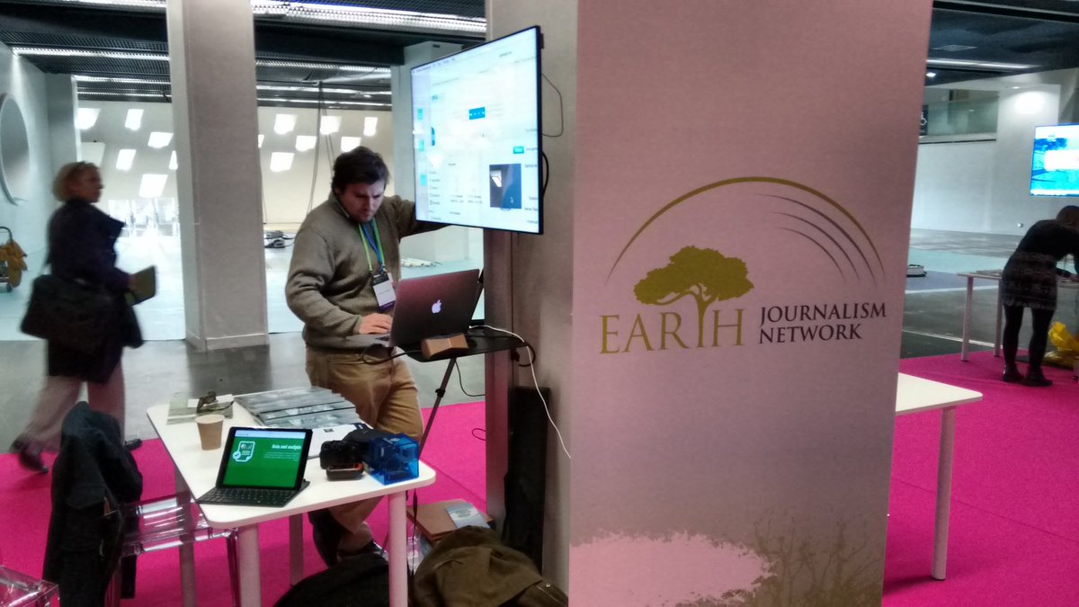 <a href="/WillieShubert/">Willie Shubert</a> at the #GLFCOP21 inaugurating the <a href="/earthjournalism/">Earth Journalism Network</a> booth and preparing to launch Open Earth #COP21