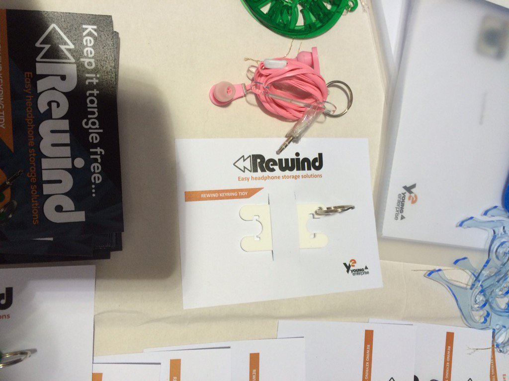 clarriscornwall's tweet photo. Great product from @RewindProducts from @capeschool @YECornwall Xmas trade fair earphone holder on key ring https://t.co/M42QFoZNBM