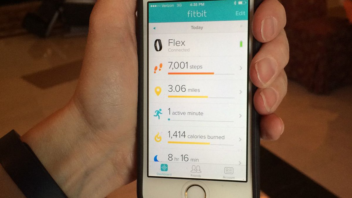 resistrack's tweet photo. Is This Why Your Buddy Is Always No. 1 on Fitbit? https://t.co/NFINWEQ3Yu https://t.co/d7Zx2gglTj