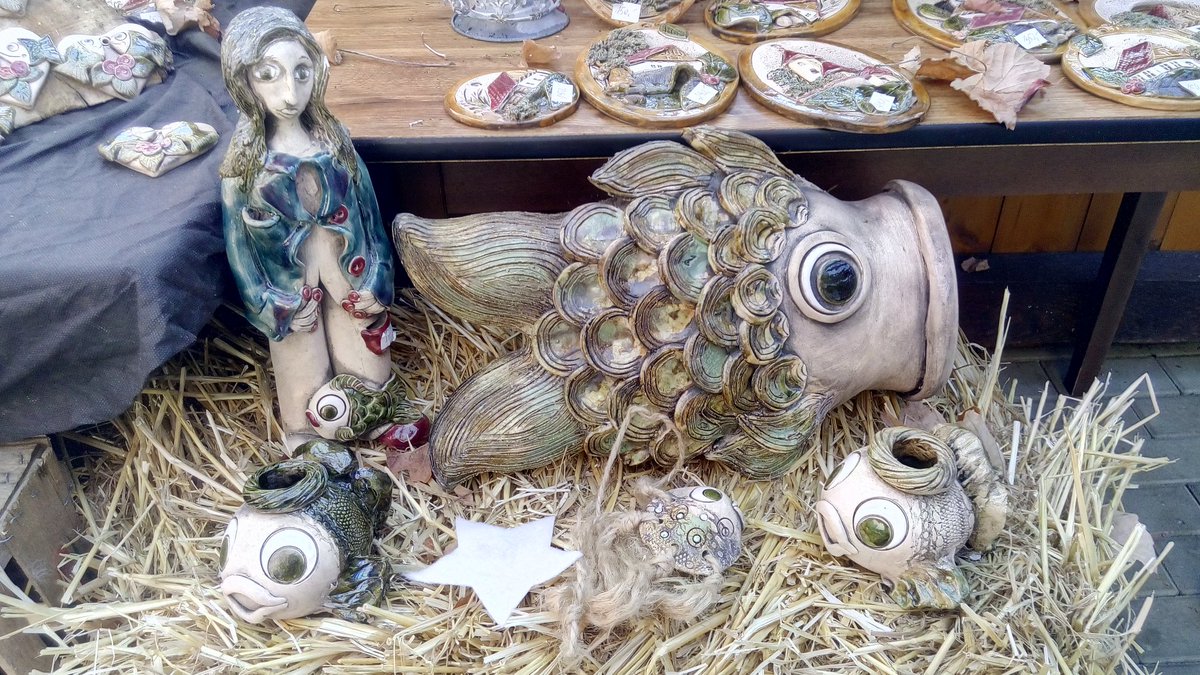marcelajirkova's tweet photo. Druhý adventní víkend #cernice, #svachovka, #ceskykrumlov https://t.co/mP4WrnuKSy