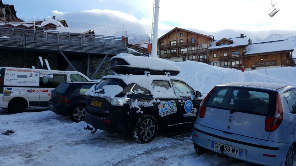 eventwifiuk's tweet photo. Weekly till christmas we are providing WiFi to unique locations. Week 1 Snow! #WiFiChallenge #eventprofs #eventtech https://t.co/Br3RKenx8p