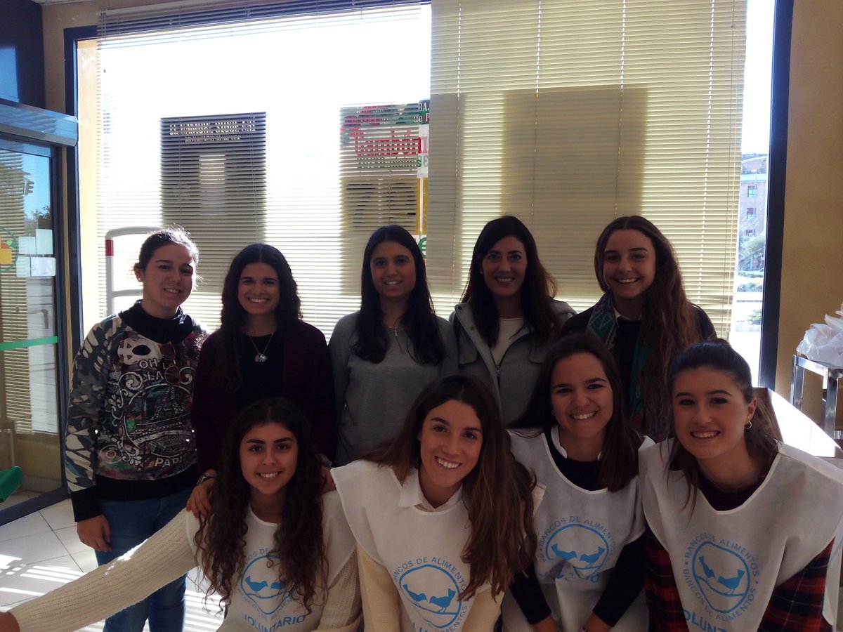 LoyolaVOL's tweet photo. Este puente descansa, estudia, diviertete y ¿por qué no? Dedica un tiempo a hacer #voluntariado #DiaDelVoluntario https://t.co/JI1st47uuP