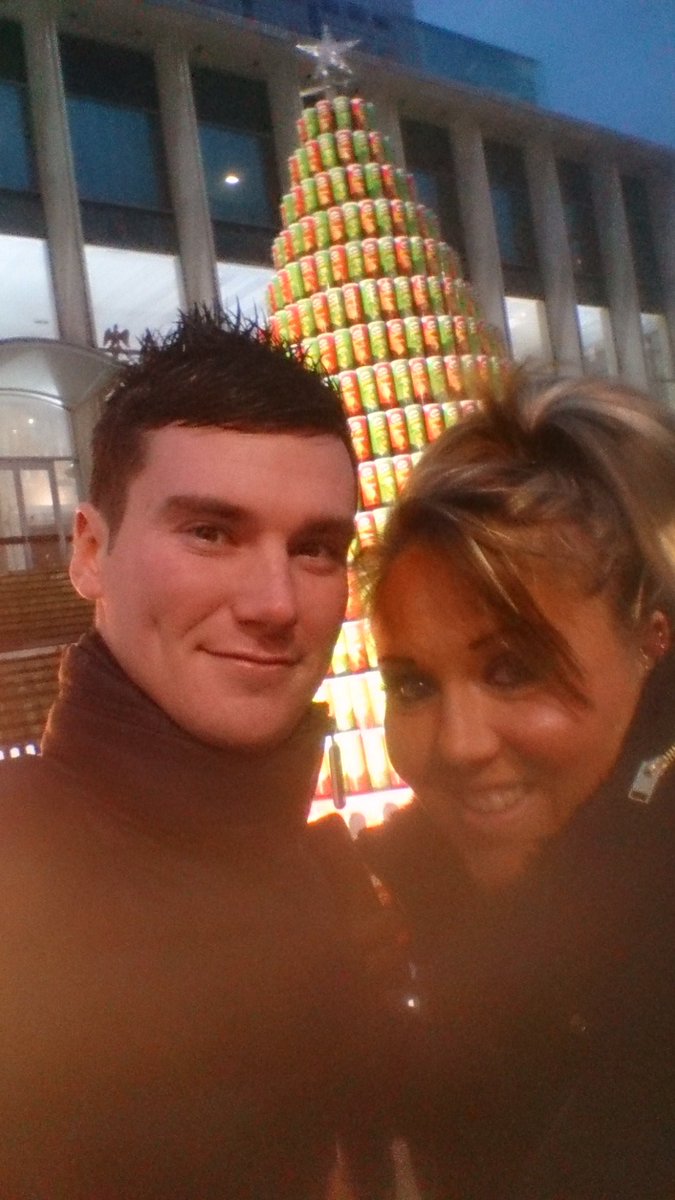 Kev_McCann88's tweet photo. @Spinningfields #pringles #pringletree #xmas #love https://t.co/7etT2RrXtP