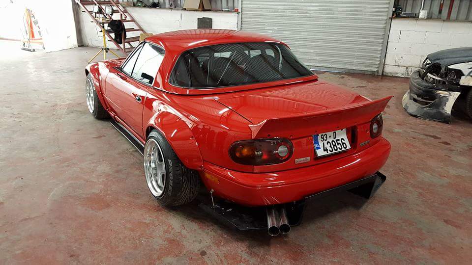 TopMiata's tweet photo. ❤ IG: @rickscarcarelusk #rocketbunny 

| #TopMiata #mazda #miata #mx5 #eunos #roadster https://t.co/AirnPKp3g7