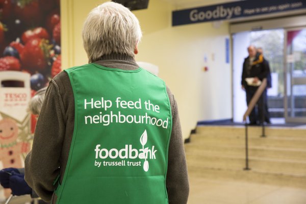 TrussellUK's tweet photo. Thank you to all our #foodbank #volunteers, collecting food @Tesco today! #EveryCanHelps #InternationalVolunteerDay https://t.co/PKStOqjpeh