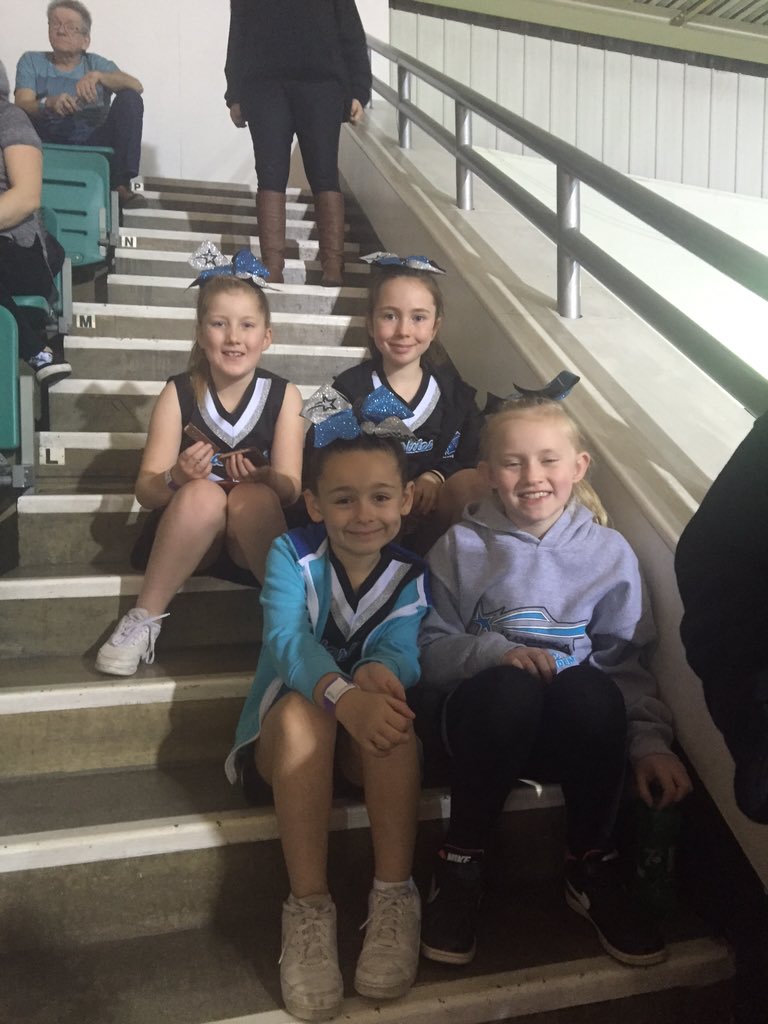 MelissaSBasile's tweet photo. Let's go STARLITES ready to cheer on our masters INTERSTELLAR!! #ukca  @UKCheerleading @kobikaStarlites https://t.co/iO6IMsGDZ2
