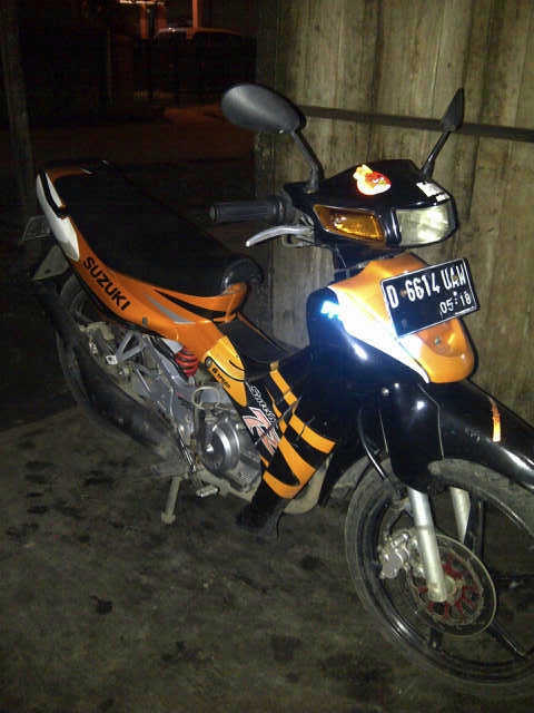 Mangga satria125 cc thn 2003 , minat pm!!! :) pin 325E9AF2 no 088218413982