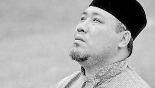 itsbelleunicorn's tweet photo. Dalam masa seminggu. 

Alfatihah untuk :
- Pak Yus
- Seniwati Mariani
- Tunku Jalil 

Giliran kita entah bila  😔 https://t.co/kD0tp2opLR