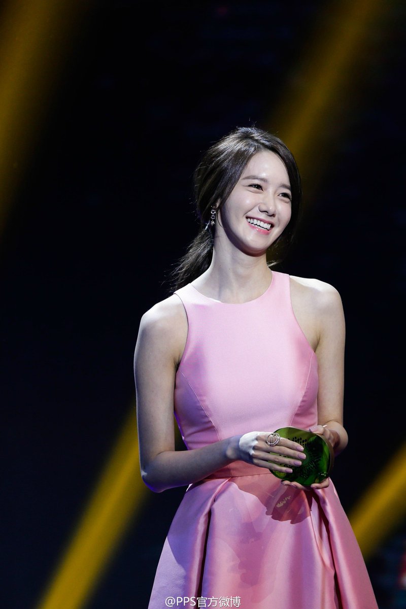 mystarmyangel's tweet photo. 151205 YoonA by PPS官方微博 (3) https://t.co/vhLZJ30H9k https://t.co/HzoPnm1xrZ https://t.co/1ZUU1SM495 https://t.co/rLTpmiAksa