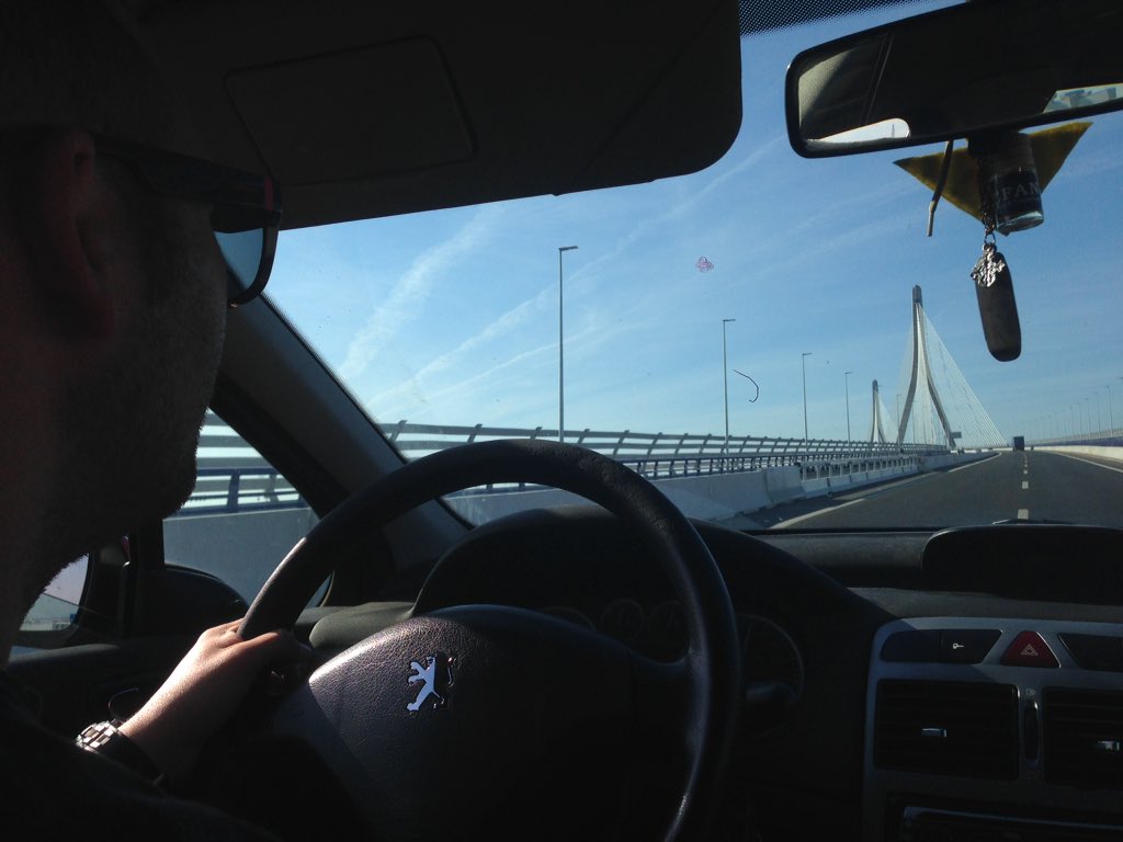 maryruiz36's tweet photo. Estrenamos doble puente!! #Cadiz #lapepa #puentediciembre @potax84 https://t.co/0zvMtHBpWn
