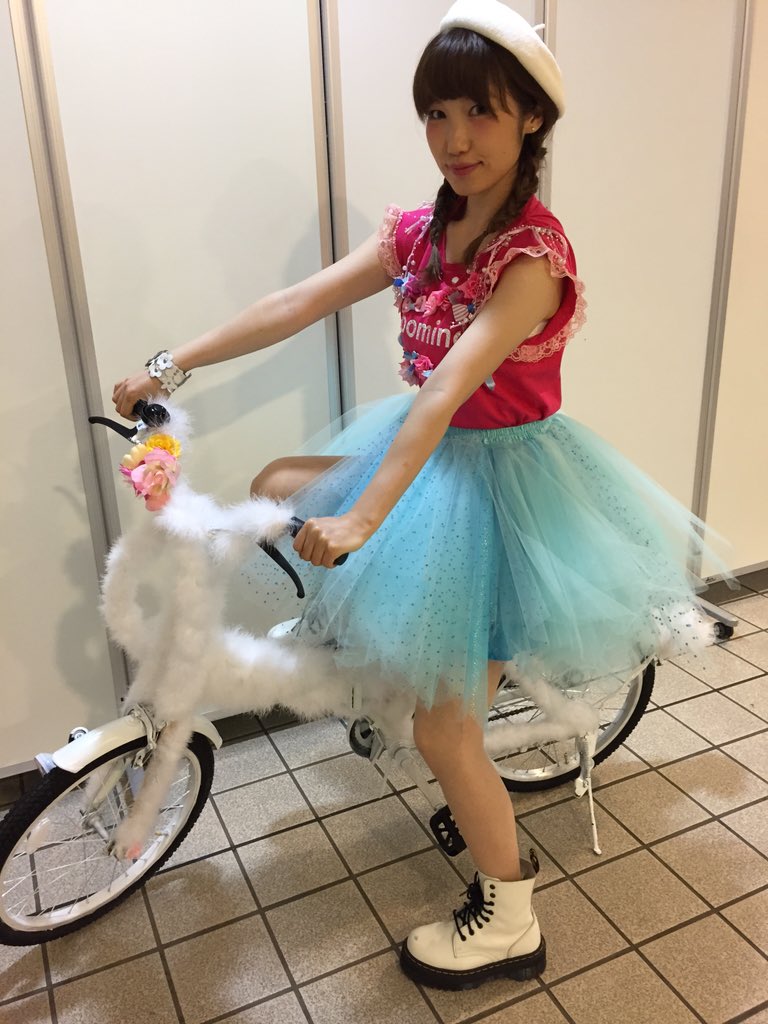 内田彩/AYA UCHIDA 2nd SOLO LIVE Blooming!咲… 内田彩 ライブBlu-ray「AYA UCHIDA 2nd SOLO LIVE「Blooming