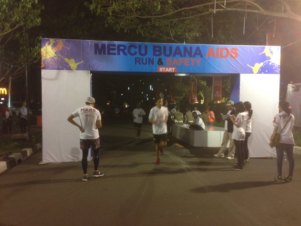 Lippo Mall Puri tweet media