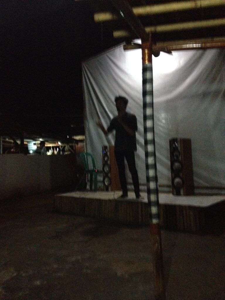 Komika pertama kita. Nama cewe dengan tampang laki banget dah.. Cindy