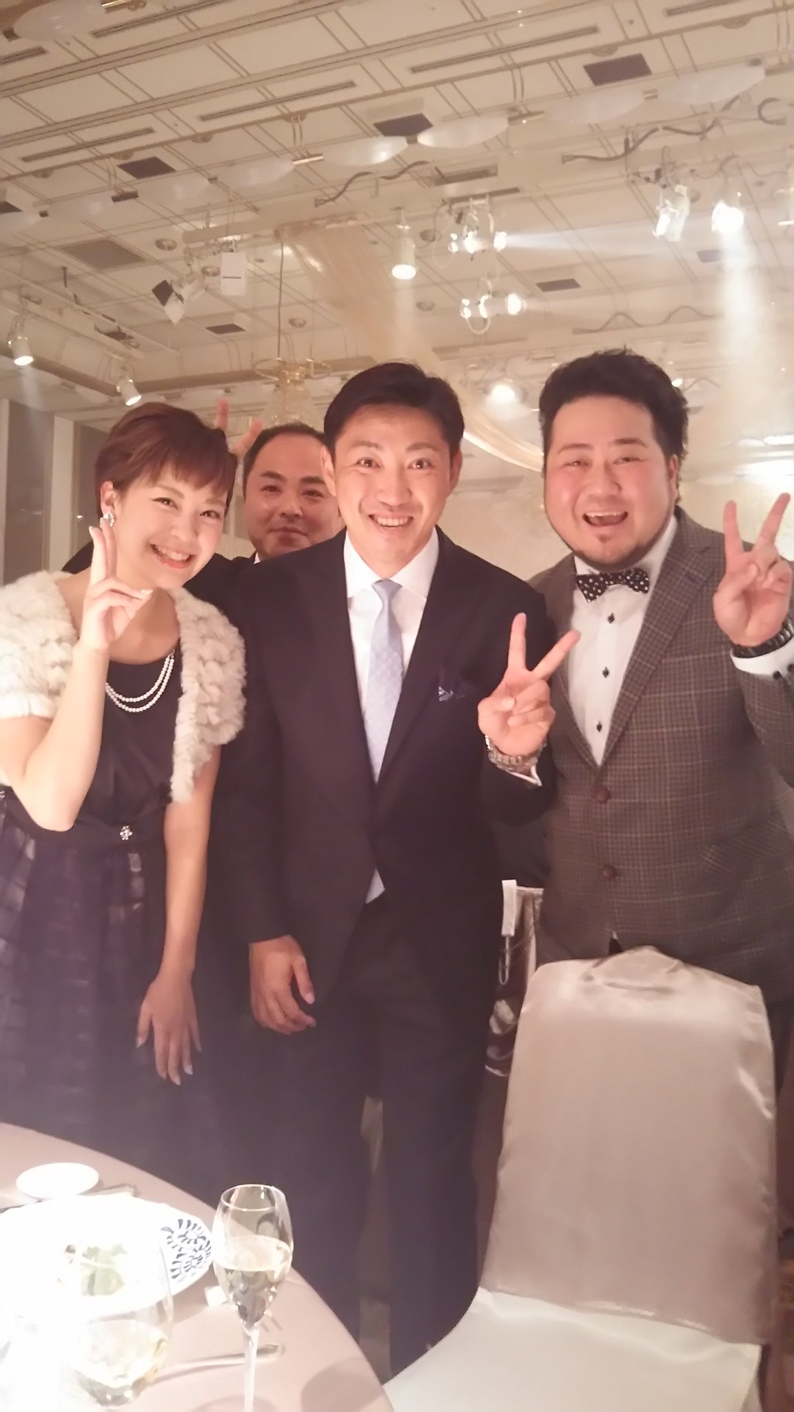 Twitter 上的 ブルーリバー青木淳也 内川選手と後輩の上杉ちゃんと 上杉ちゃんは野球大好きで高校野球の予選から見に行く熱を持つ女の子 今日の結婚式の席次表を見て コレッてプロ野球選手名鑑ですね という名言を残しました T Co Xhfpybb8sd Twitter Twitter 上的 ブルーリバー青木淳也 内川選手と後輩の上杉ちゃんと 上杉ちゃんは野球大好きで高校野球の予選から見に行く熱を持つ女の子 今日の結婚式の席次表を見て コレッてプロ野球選手名鑑ですね という名言を残しました T Co Xhfpybb8sd Twitter