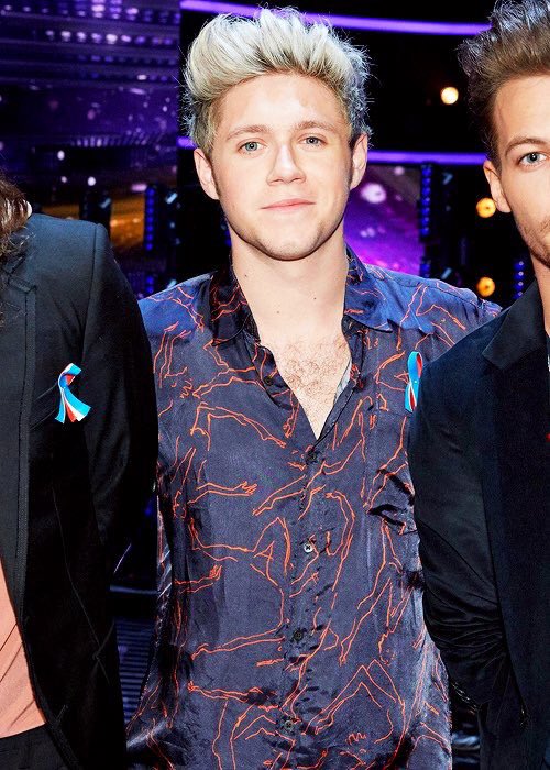 1DAllNotes_'s tweet photo. 1 RT = 1 VOTO

#MTVStars One Direction https://t.co/mCYEG0966B