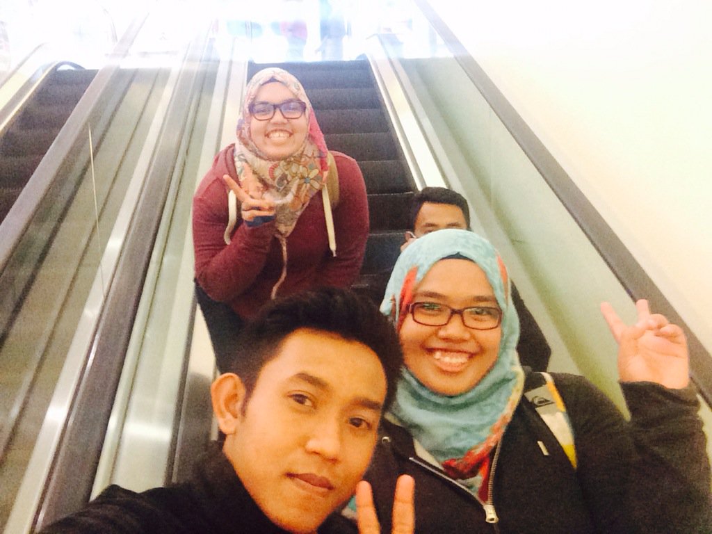 ezzumaez's tweet photo. #jas2015 https://t.co/mYTqCuJVVf