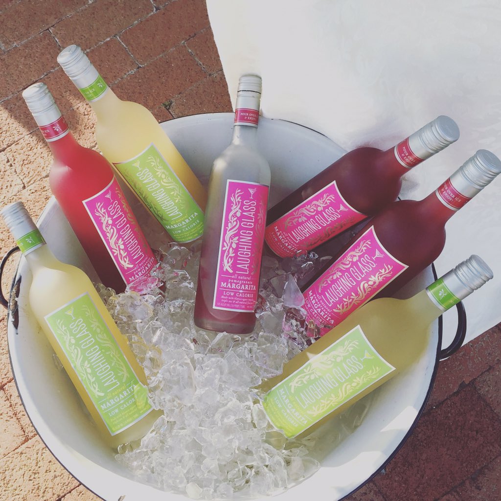 LaughingGlass's tweet photo. The weekend is officially ON! @gelsonsmarkets @MoiraPartiessf @LyfordHouse @Nugget_Market @WholeFoodsNorCA https://t.co/oUYJQa7mRD