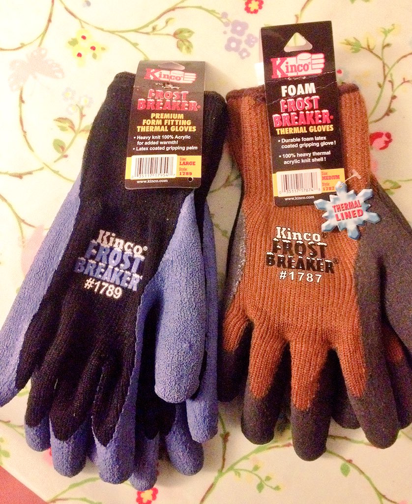 LowerDairyFarm's tweet photo. All the way from the US &amp; just in time for the chilly windy weather! World's best gloves from @KincoGloves! https://t.co/c8f3lIaLzx
