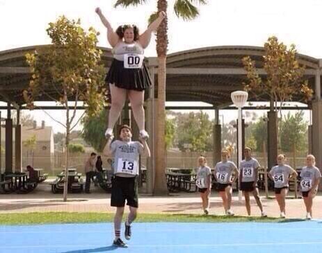 AlahmadBushra's tweet image. Tryin to hold my grades up this semester like: