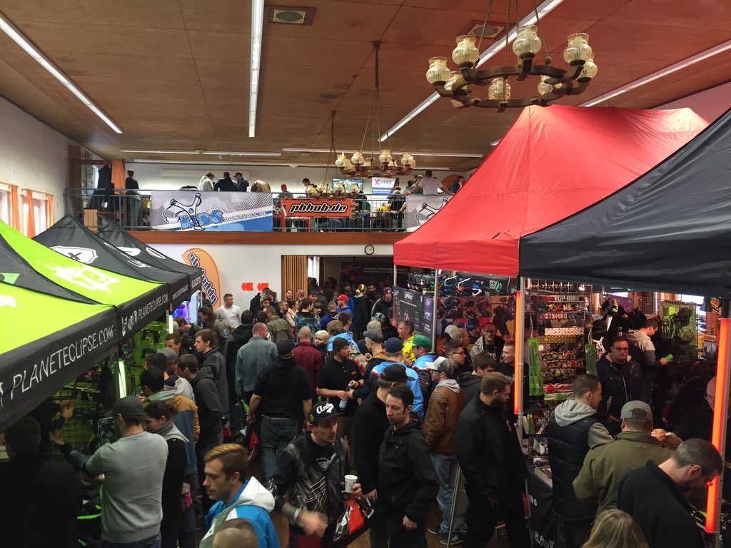 maxXloader's tweet photo. Met many new friends and players @X-Days in Waldems, Germany. https://t.co/pebRZCX9te