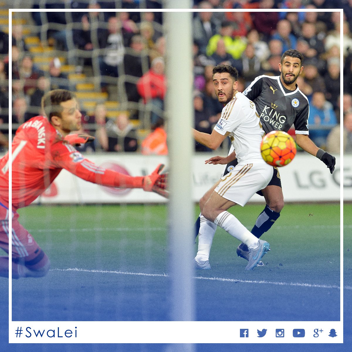 LCFC's tweet photo. One ⚽️ Two ⚽️ Three ⚽️ 

The perfect hat-trick on a perfect afternoon for @Mahrez22 and #lcfc. #SwaLei 

🎩 https://t.co/AK8un09xJV