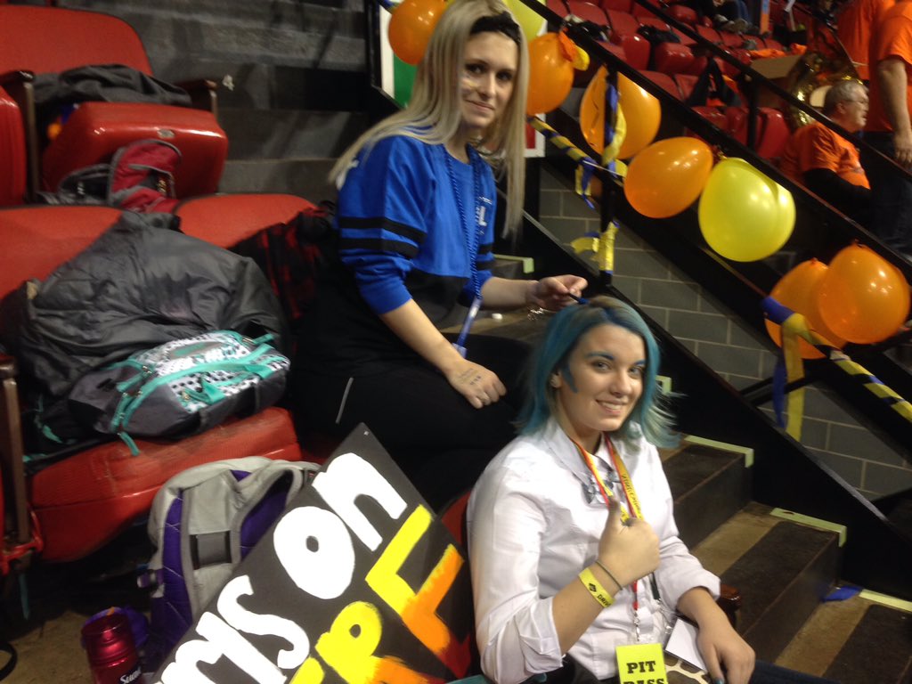 suaarrowbotics's tweet photo. Blue hair don't care π€πΉπ€π #Arrowbotics #MiningGames #NPBest2015 #PayDirt2015 #OscarFlint https://t.co/2qwFrVUIgU