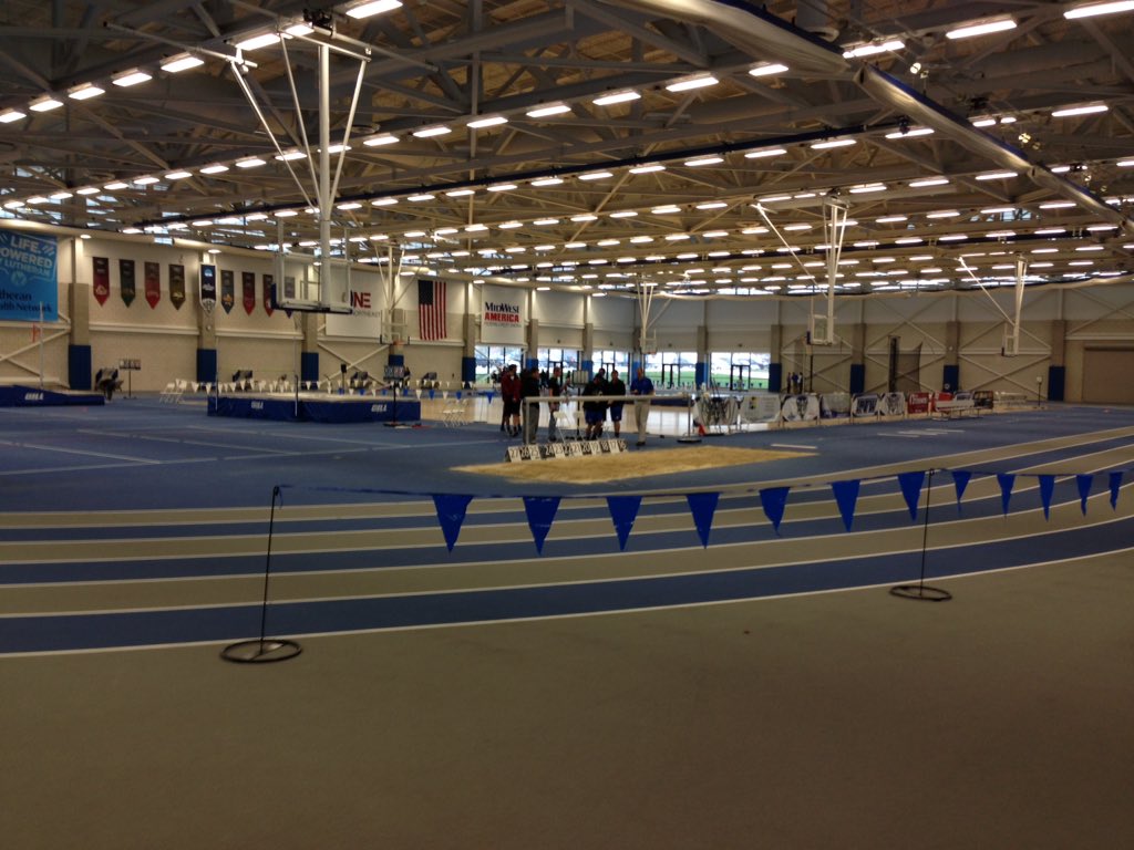 BallStateTFXC's tweet photo. We're ready to kick the season off! Are you? #bsut&f #ChirpChirp #bsuxc #track #indoor #TWF https://t.co/sFXP1vSMZ7