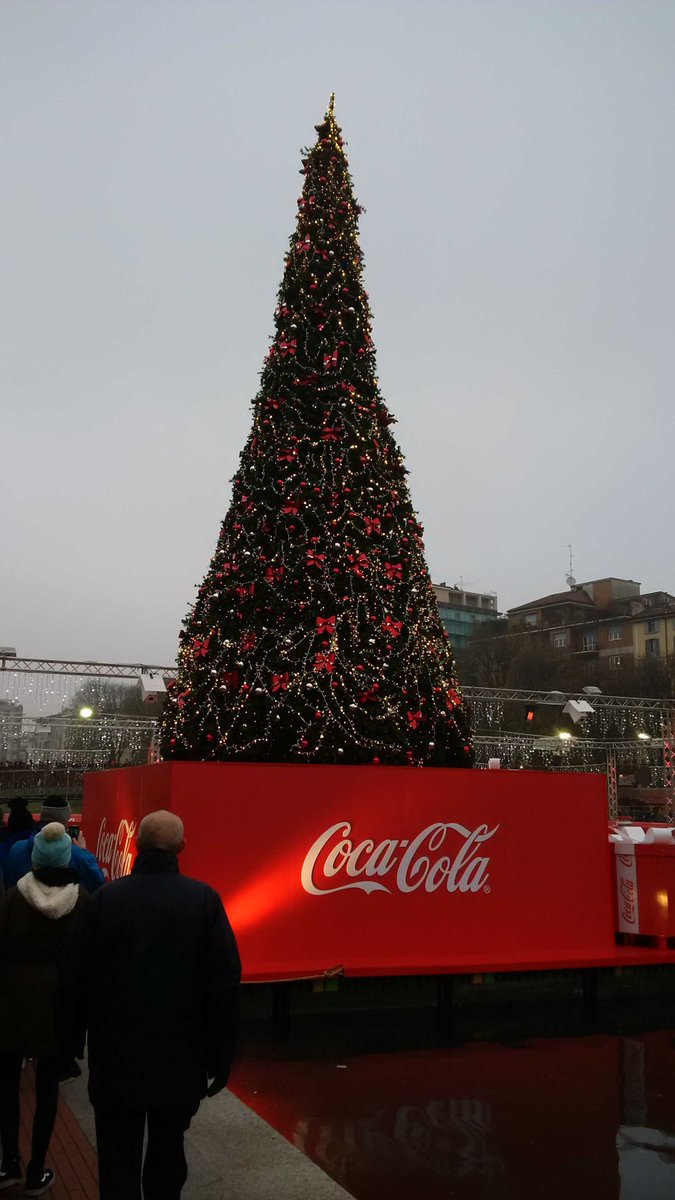 theITSkywalker's tweet photo. #mec Italy christmas Village in Darsena by #mecaccess https://t.co/m6UpQJ7U4s
