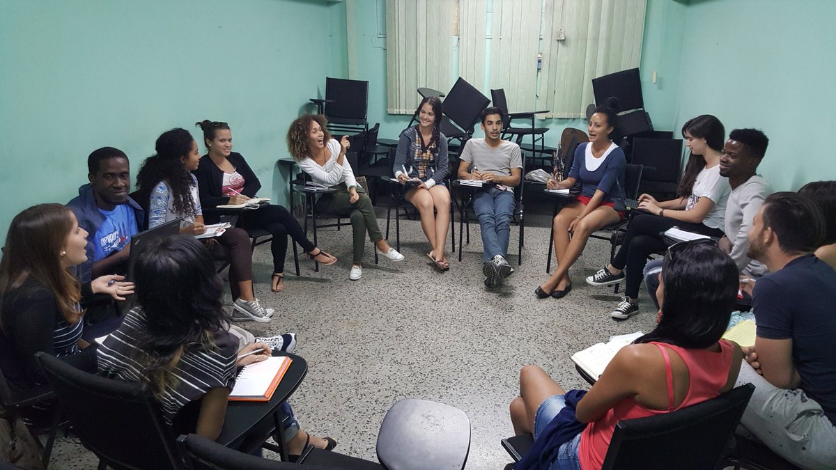IXEncuentroPsic's tweet photo. Trabanjo desde ya para el logro exitoso de nuestro encuentro #ComiteOrganizador https://t.co/69uhlO4MQk