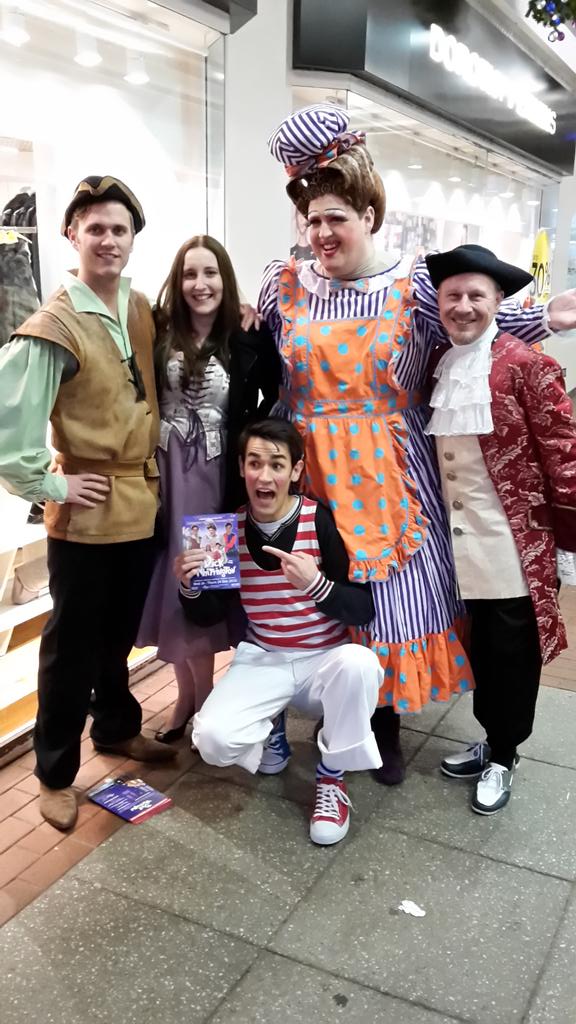 Leatherhead Theatre tweet media