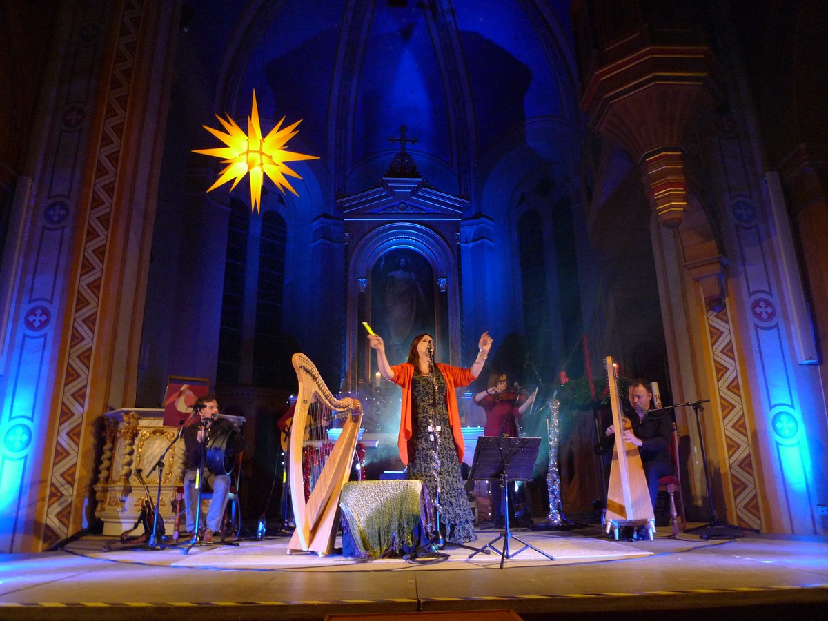timthejarv's tweet photo. Fantastic last night in sold out show at Martinikirche Melle-Buer https://t.co/8FOYooWght