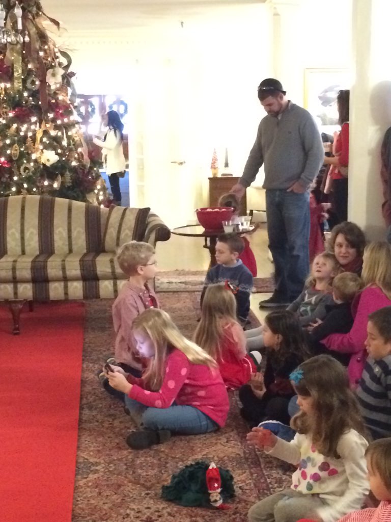 WPeaceU's tweet photo. Getting ready for annual children's holiday story hour at WPU! @WPeaceUPrez and #wpufirstfam here! And Santa! 🎅 https://t.co/nmIogROLli