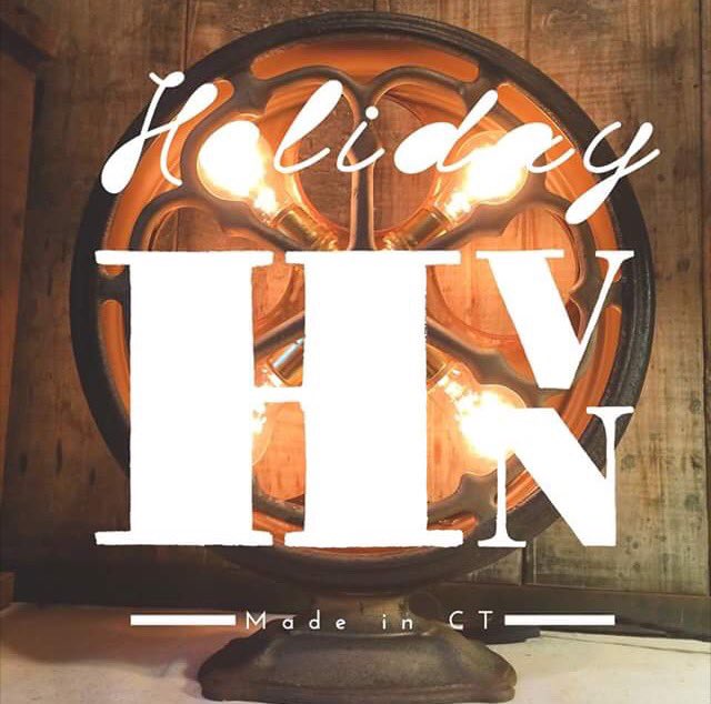 haveneventsct's tweet photo. Light up your life with the amazing lamp creations of @Stonehill_Jay - #holidayhvn #nhv #connecticut #newhaven https://t.co/62JDPclO4R