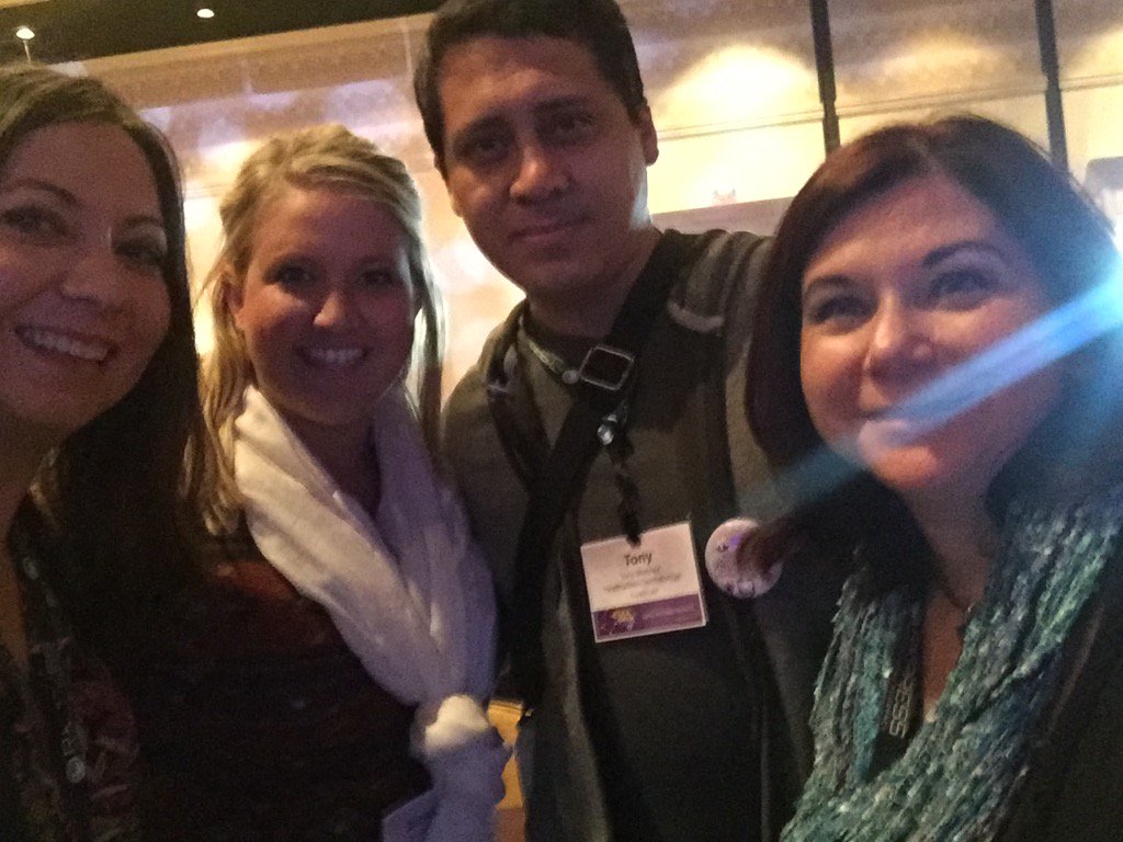 hhenrycreates's tweet photo. #EMANation2015 HealthySkin Dermatology is here! https://t.co/yKo2OJZ2xH