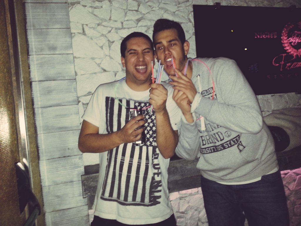 La belleza no es lo nuestro <a href="/DjPeligrodeejay/">Dj Peligro</a> 👸