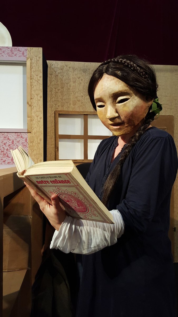 Helda will be telling her Christmas stories 6pm today *Silver Moon* <a href="/StBartsTheatre/">St Bart's Theatre</a>  <a href="/Cie_Animotion/">Compagnie Animotion</a> TICKETSonthedoor