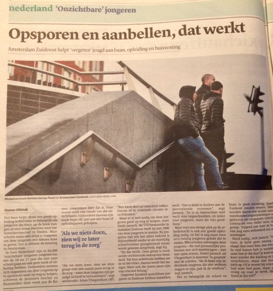 Mooi! Aanpak onzichtbare jongeren <a href="/adamzuidoost/">Amsterdam Zuidoost</a> krijgt brede aandacht in <a href="/trouw/">Trouw</a> (pag 8/9) #AmsterdamWerkt