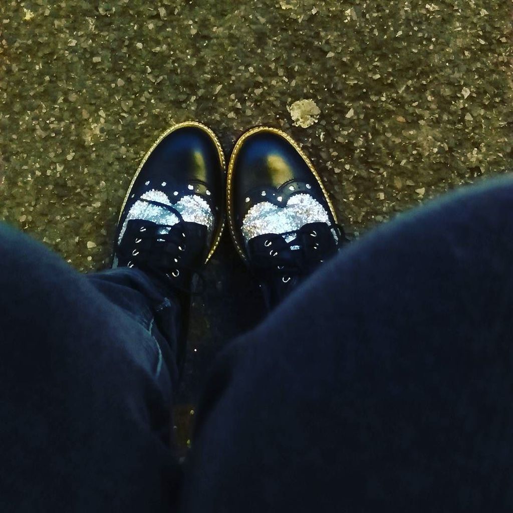 TheWoolKitchen's tweet image. Shiny penguin shoes! Means only one thing...on my way to @sweaterspotter  #penguinpatterns… ift.tt/21F3Jmo