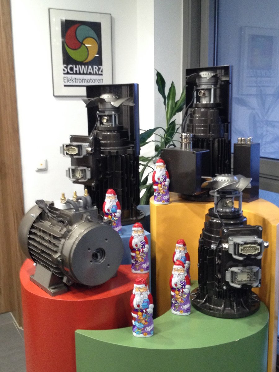 Wir bedanken uns für die gute Zussammenarbeit und wünschen Ihnen Frohe Weihnachten und ein erfolgreiches Neues...