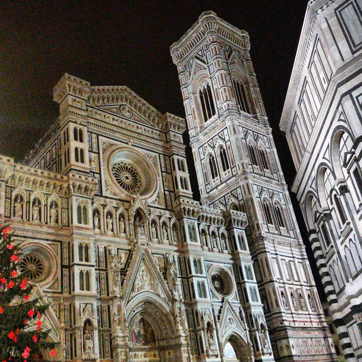 BiancaPetruzzi's tweet photo. La mia grande bellezza.
#Firenze #adayinflorence @adayinflorence @TocTocFirenze @comunefi https://t.co/MEWsp7fSkw