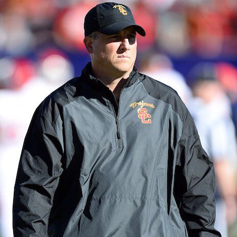 scenesfromusc's tweet photo. At https://t.co/uhQCmrwevY -- from lordlawmmf Juz wanna take this morning to say congratulations to #CoachHelton f… https://t.co/dyv6M2vt5L