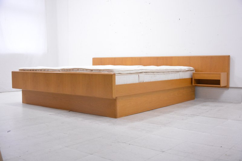 Danishhomestore's tweet photo. Another great #great arrival of #platform #double #bed by #sanneman ยฃ1250
https://t.co/VFqvK0yrvV @modernshows https://t.co/XnVk1nz369