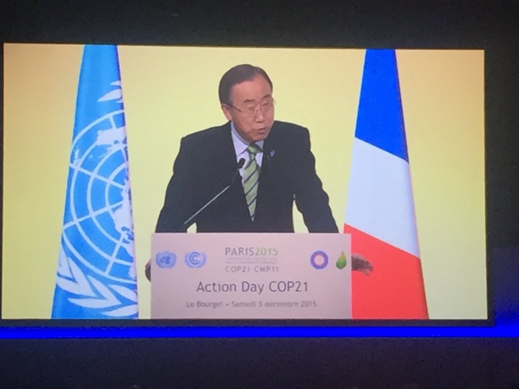 UMDPublicPolicy's tweet photo. .@UN SG announces #ClimateAction2016 at #COP21 #Action Day, to accelerate climate coalitions post-Paris @UofMaryland https://t.co/qk7o4VgMtI