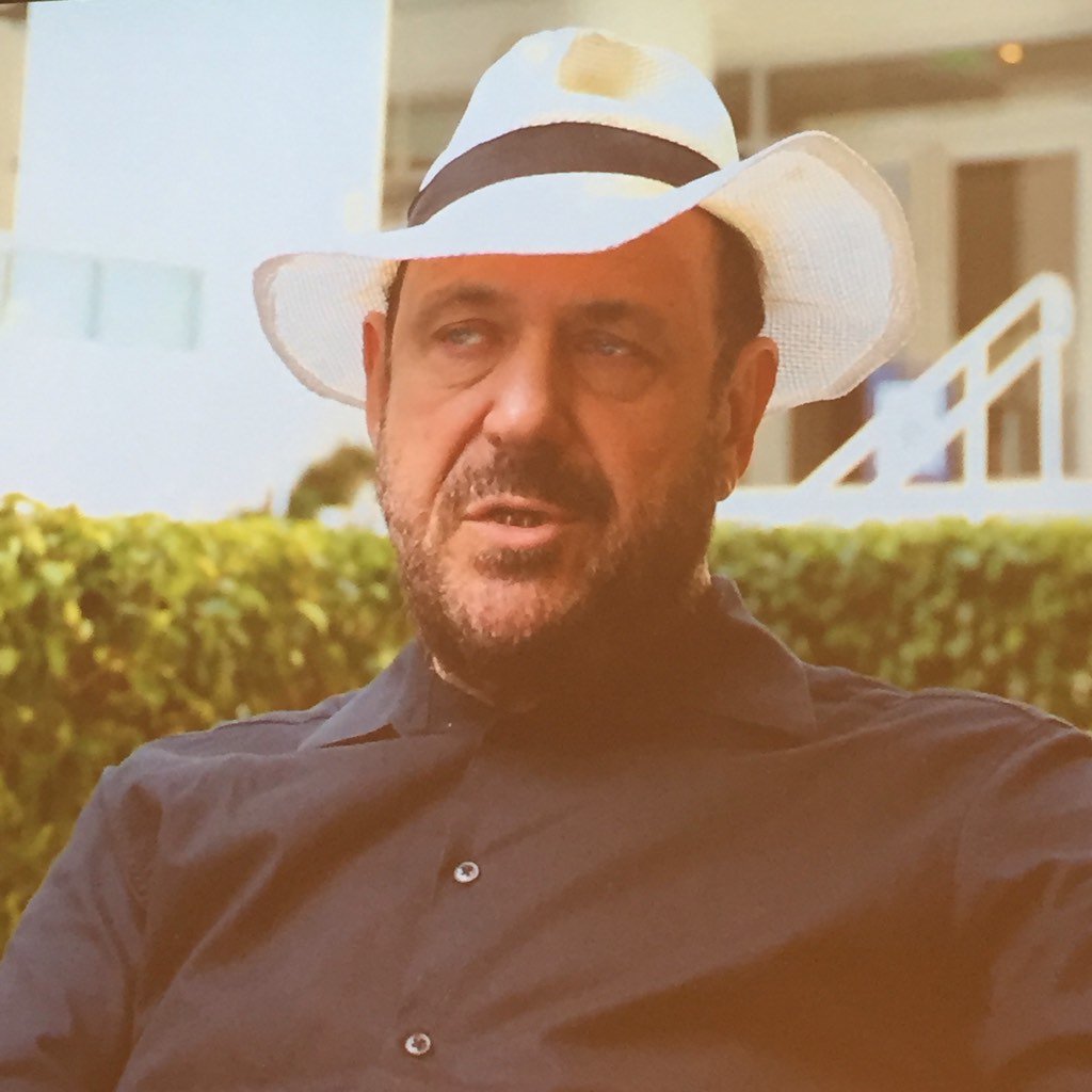 delahaba's tweet photo. @AlanSonfist #CricketTaplinCollection #SagamoreBrunch @sagamorehotel @ArtBasel #whitehot #artbasel https://t.co/zJBiB8qy8e